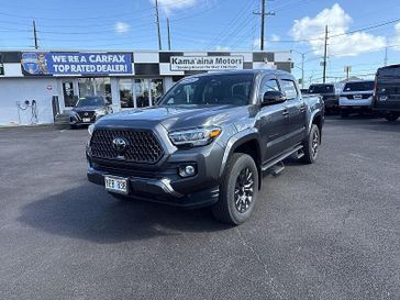2022 Toyota Tacoma 4WD Limited Double Cab 5ft Bed V6 AT