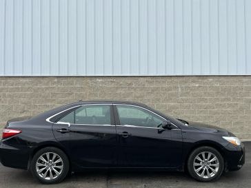 2016 Toyota Camry XLE