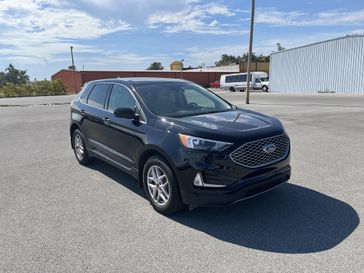 Used 2023 Ford Edge 