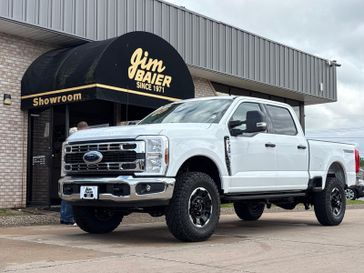 2025 Ford Super Duty F-350 SRW XL