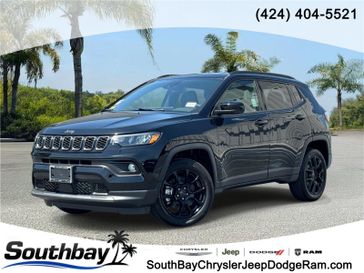 New 2026 Jeep Compass Latitude Altitude 4x4 in a Diamond Black Crystal Pearl Coat exterior color and Blackinterior. Southbay Chrysler Jeep Dodge Ram (424) 404-5521 pixelmotiondemo.com 