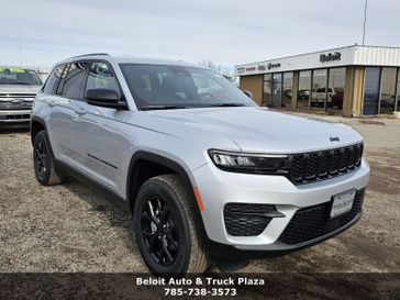 New 2025 Jeep Grand Cherokee Altitude X 4x4