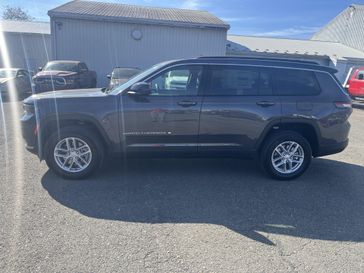Used 2024 Jeep Grand Cherokee L Laredo