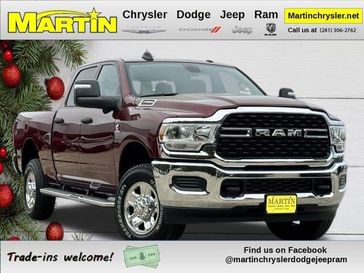 2024 RAM 2500 Tradesman Crew Cab 4x4 6'4' Box