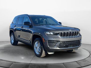 2025 Jeep Grand Cherokee Laredo X 4x4