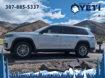 Used 2023 Jeep Grand Cherokee L Laredo