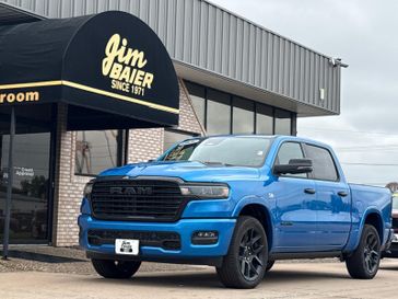 New 2026 RAM 1500 Laramie Crew Cab 4x4 5'7' Box