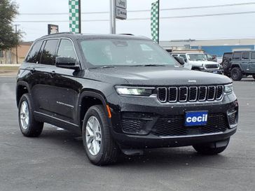 2025 Jeep Grand Cherokee Laredo X 4x2