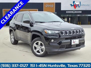 2024 Jeep Compass Latitude 4x4 in a Diamond Black Crystal Pearl Coat exterior color and Blackinterior. Wischnewsky Dodge 936-755-5310 wischnewskydodge.com 