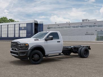 New 2026 RAM 5500 Tradesman Chassis Regular Cab 4x4 84' Ca