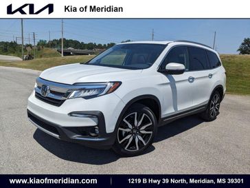 2022 Honda Pilot Touring 7-Passenger Platinum White Pearl