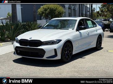 Mineral White Metallic