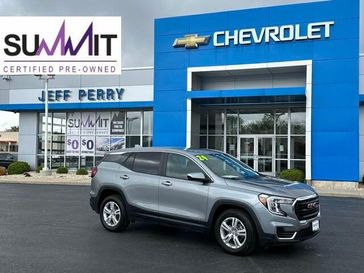 Used 2024 GMC Terrain SLE