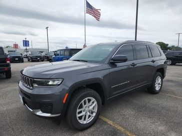 2025 Jeep Grand Cherokee L Laredo 4x2 Baltic Gray Metallic Clear Coat
