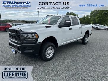 2024 RAM 2500 Tradesman Crew Cab 4x4 6'4' Box