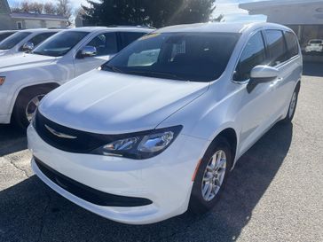 Used 2023 Chrysler Voyager 