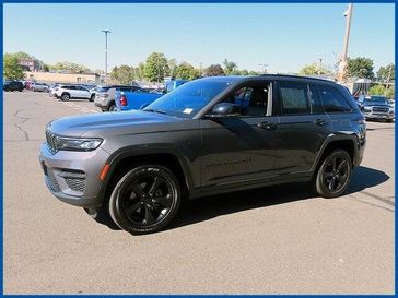 Used 2023 Jeep Grand Cherokee Altitude X