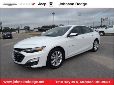 2023 Chevrolet Malibu LT Summit White
