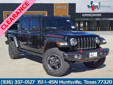 2023 Jeep Gladiator Rubicon 4x4 in a Black Clear Coat exterior color and Blackinterior. Wischnewsky Dodge 936-755-5310 wischnewskydodge.com 