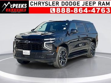 Used 2025 Chevrolet Suburban RST