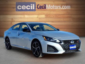 Used 2024 Nissan Altima 2.5 SR