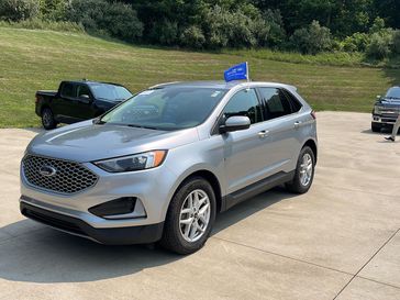Used 2023 Ford Edge SEL