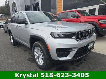 2024 Jeep Grand Cherokee Laredo X 4x4