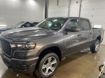 New 2026 RAM 1500 Express Crew Cab 4x4 5'7' Box