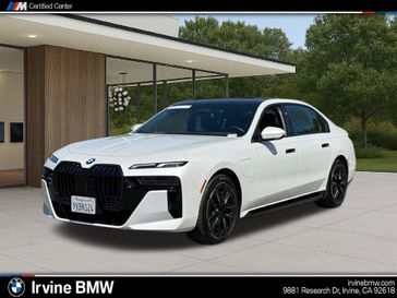 Mineral White Metallic
