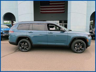 New 2026 Jeep Grand Cherokee Limited