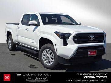 New 2025 Toyota Tacoma SR5