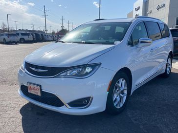 Used 2020 Chrysler Pacifica Limited