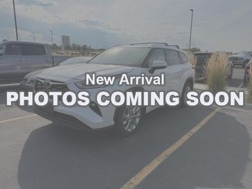 Used 2021 Toyota Highlander Hybrid Limited