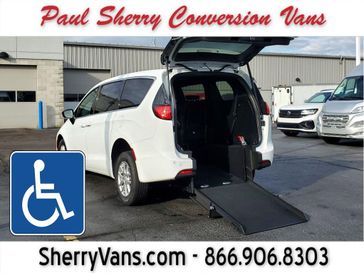 New 2026 Chrysler Voyager LX