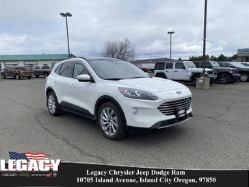 2022 Ford Escape Titanium