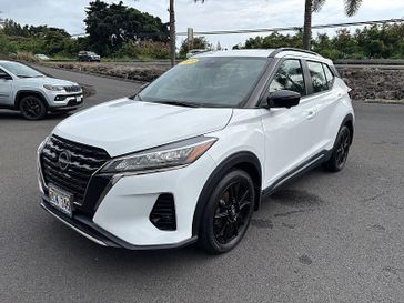 2023 Nissan Kicks SR FWD