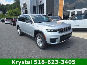 2025 Jeep Grand Cherokee L Laredo's photo