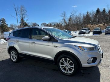 Used 2019 Ford Escape SE
