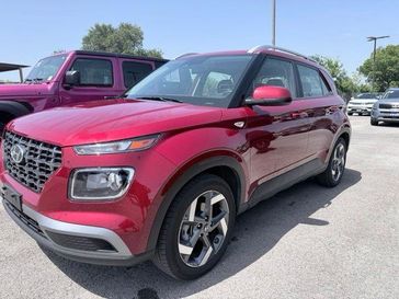 Used 2025 Hyundai Venue SEL