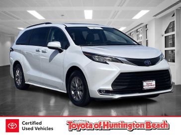 Used 2023 Toyota Sienna XLE