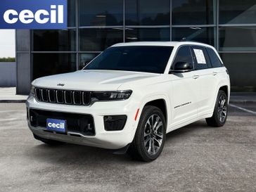 Used 2023 Jeep Grand Cherokee Overland