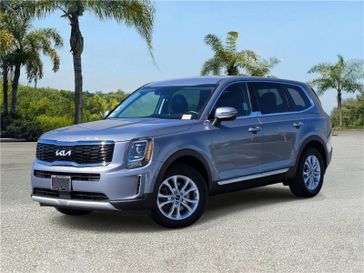 Used 2022 Kia Telluride LX AWD in a Everlasting Silver exterior color and Blackinterior. Southbay Chrysler Jeep Dodge Ram (424) 404-5521 pixelmotiondemo.com 