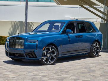 New 2027 Rolls-Royce Black Badge Cullinan