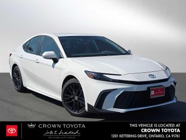 Used 2025 Toyota Camry SE