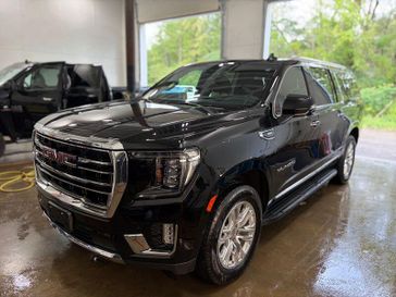 Used 2024 GMC Yukon XL SLT