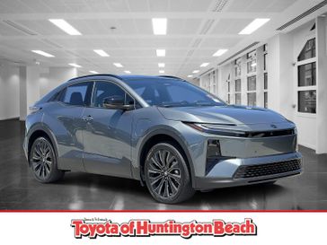 New 2026 Toyota C-HR XSE