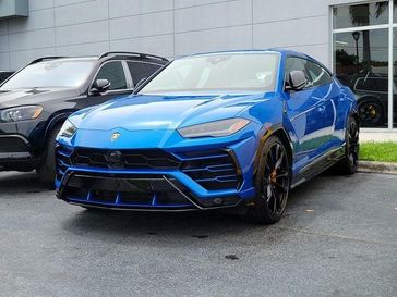 Used 2021 Lamborghini Urus 