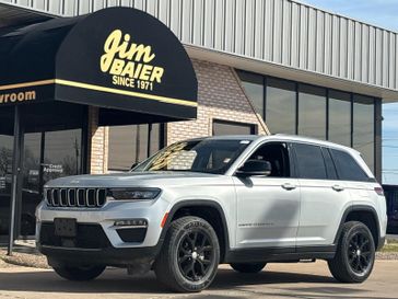 Used 2023 Jeep Grand Cherokee Limited