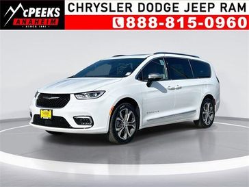 New 2026 Chrysler Pacifica Pinnacle Awd