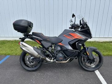 2023 KTM 1290 Super Adventure S 